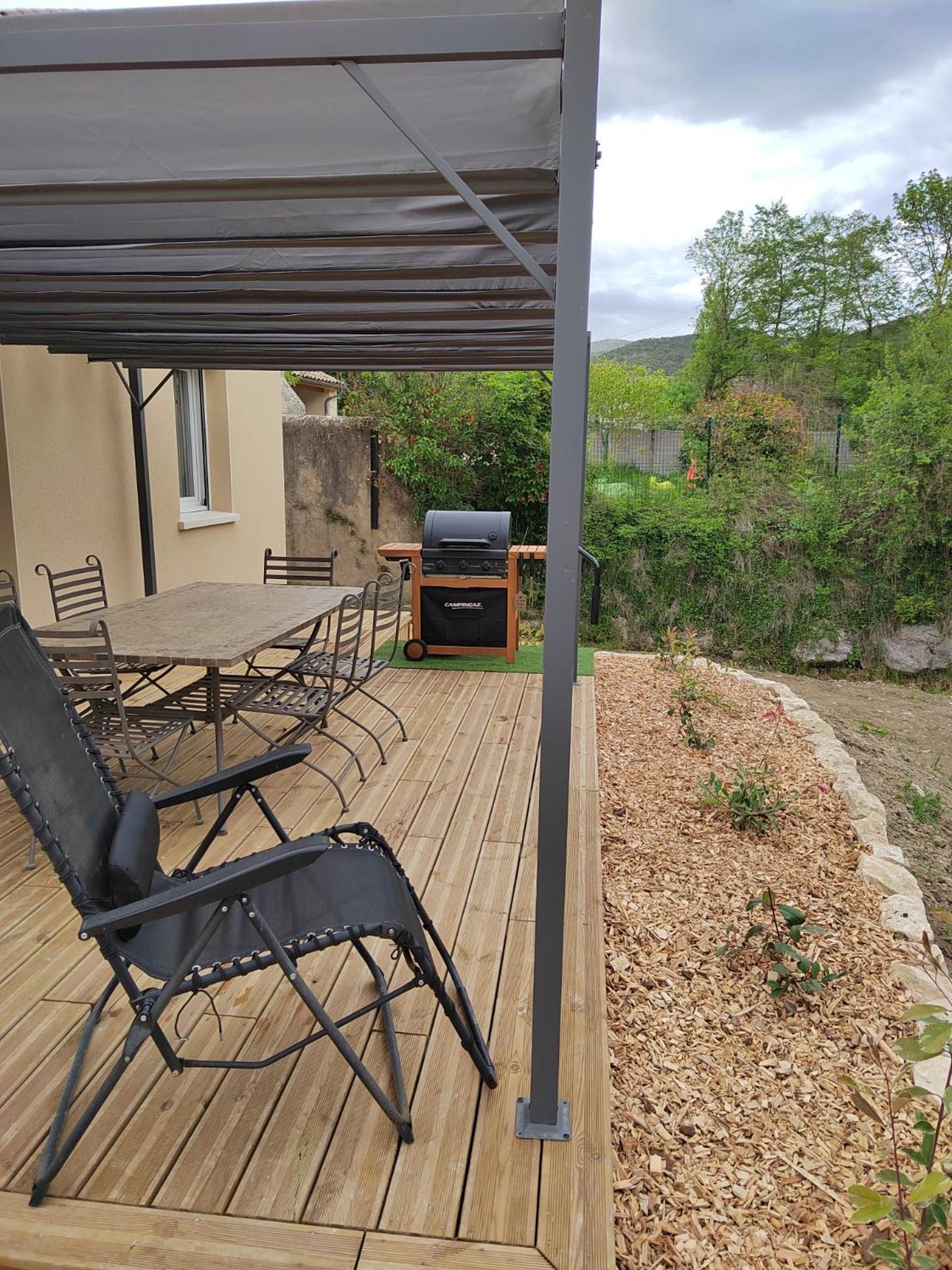 Gite Le Chaudron 1 A 7Pers Avec Piscine Villa Montclar-sur-Gervanne Exterior foto